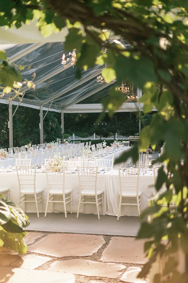 Photography: Betty Globa Photography | Florist: Elle Fleurit Floral Co.