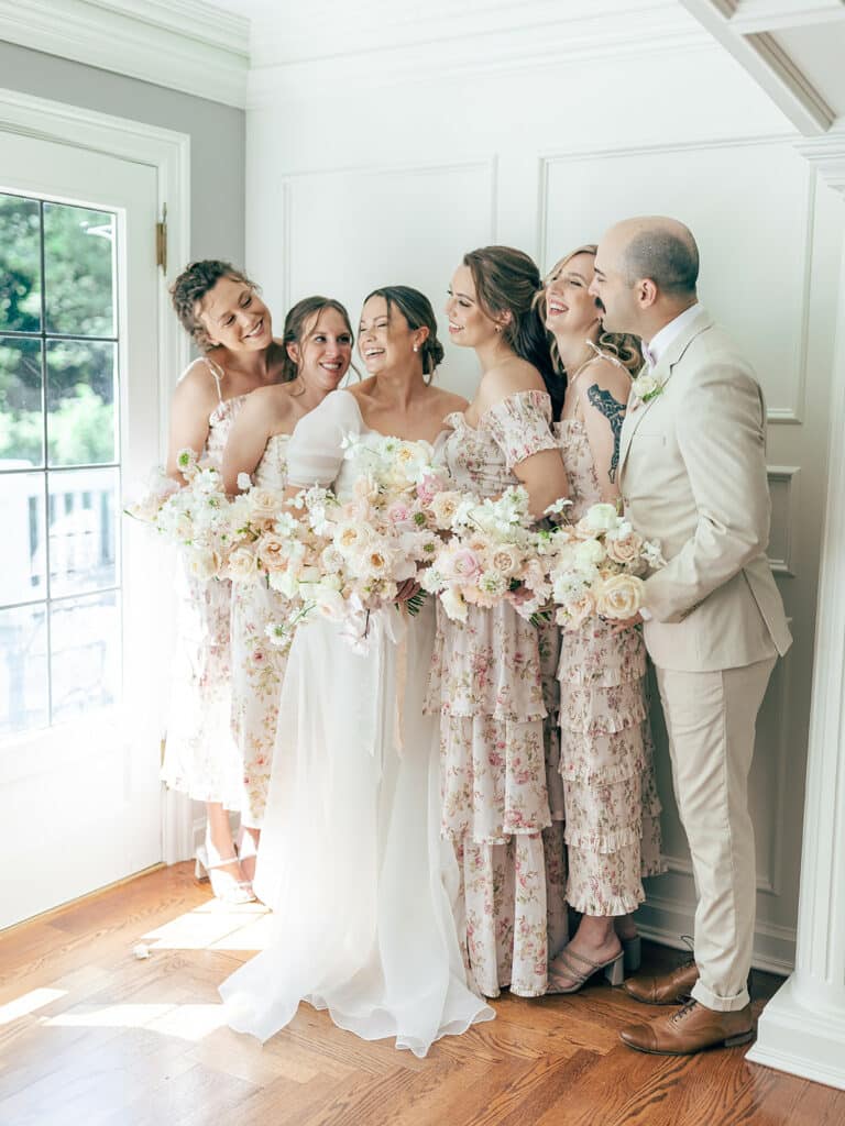 Photography: Betty Globa Photography | Florist: Elle Fleurit Floral Co.