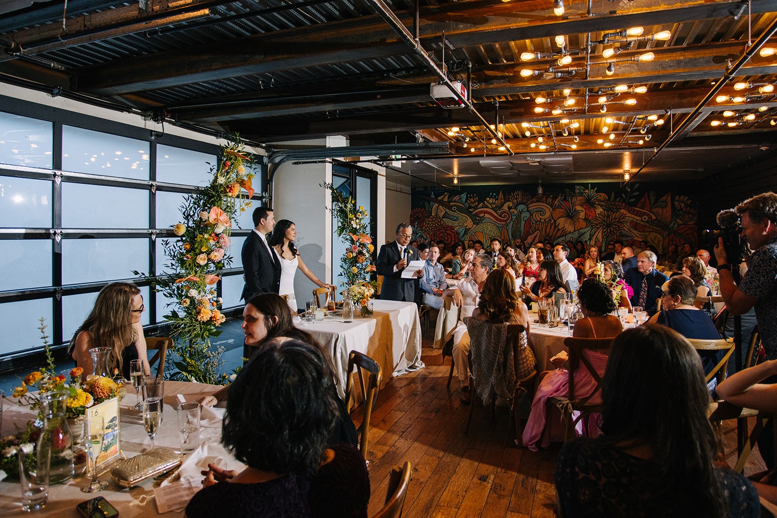 seattle wedding photographer, seattle wedding, sarah kusz weddings, seattle courthouse, courthouse elopement